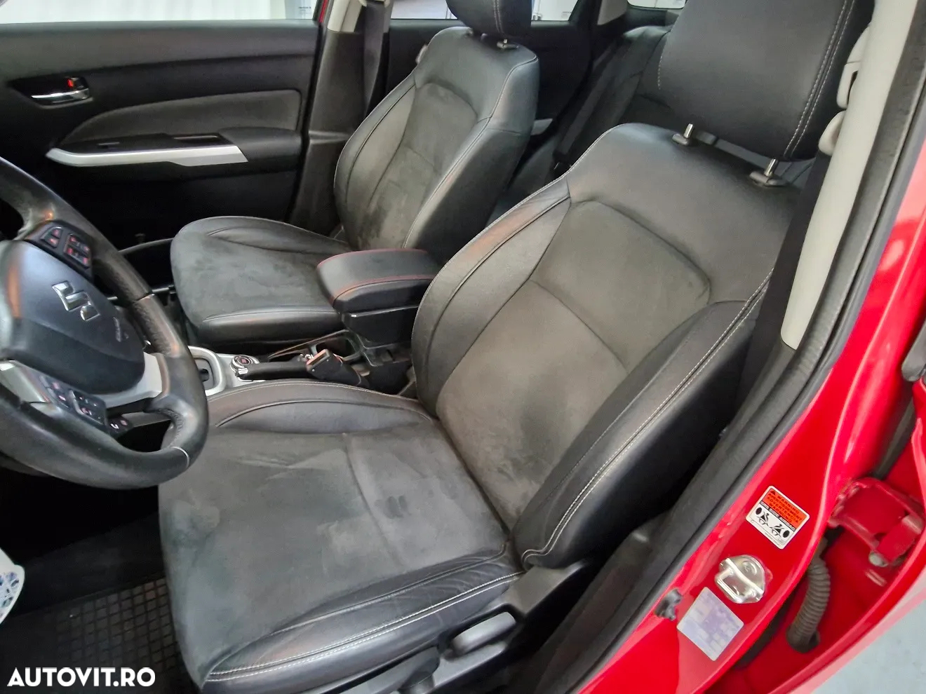 Suzuki Vitara 1.6 4X4 Luxus Aut. - 19