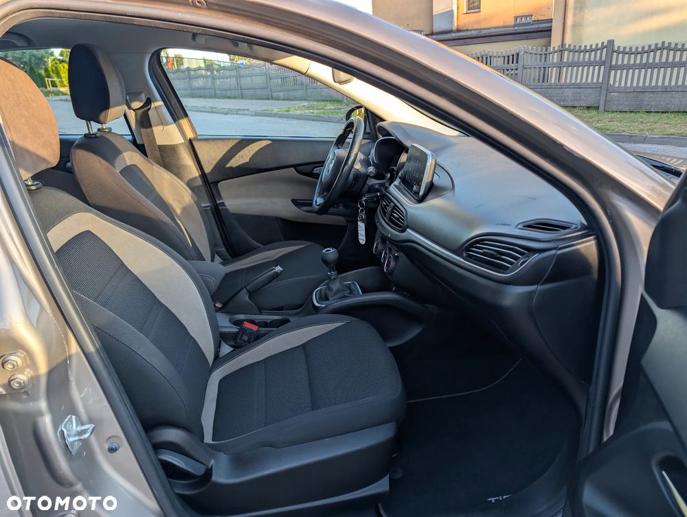 Fiat Tipo 1.4 T-Jet Lounge - 10