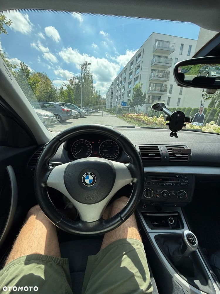 BMW Seria 1 - 2