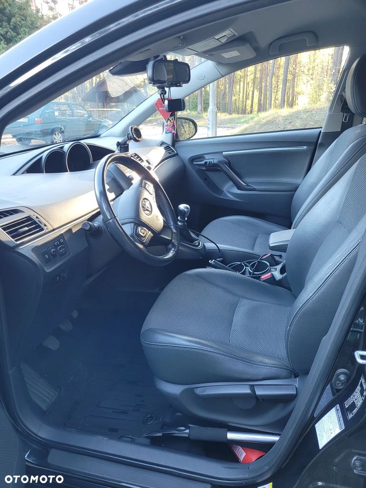Toyota Verso - 8