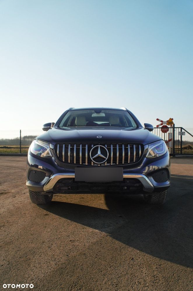 Mercedes-Benz GLC 300 4-Matic - 18