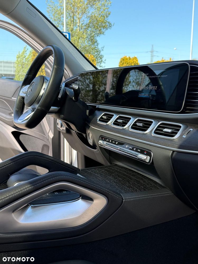 Mercedes-Benz GLE - 19