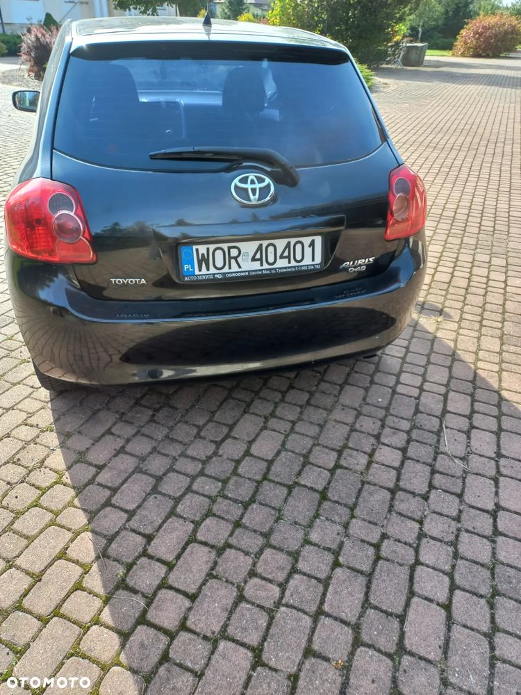 Toyota Auris 2.0 D-4D Sol - 7