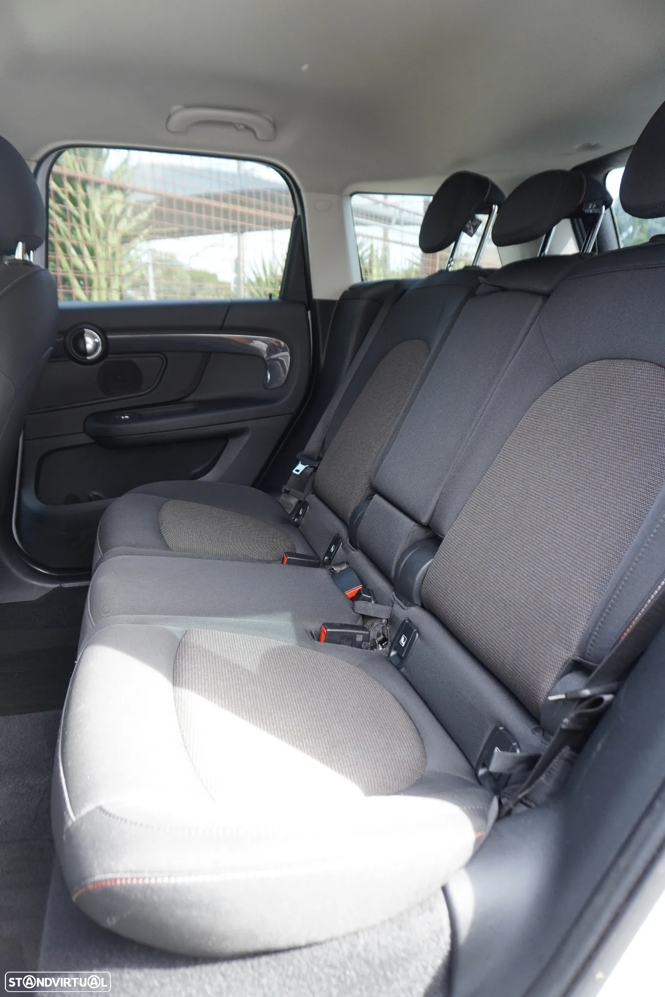MINI Countryman Cooper SE ALL4 Auto - 26