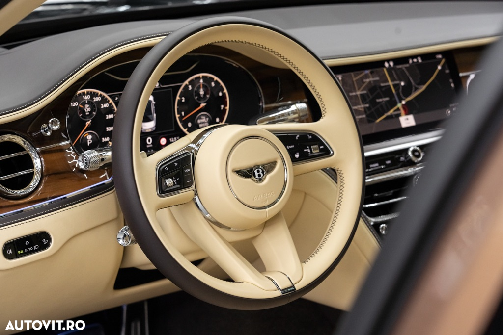 Bentley Flying Spur - 32