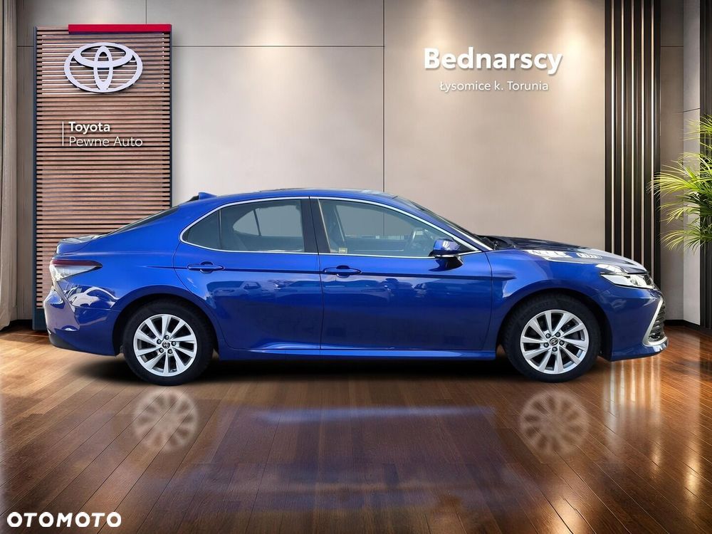 Toyota Camry 2.5 Hybrid Comfort CVT - 7