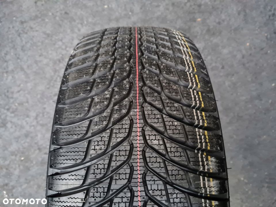 BRIDGESTONE Blizzak LM32 S 225/40R18 NOWA 2022 - 1