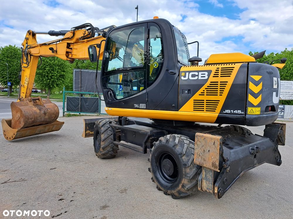 JCB 145 - 9