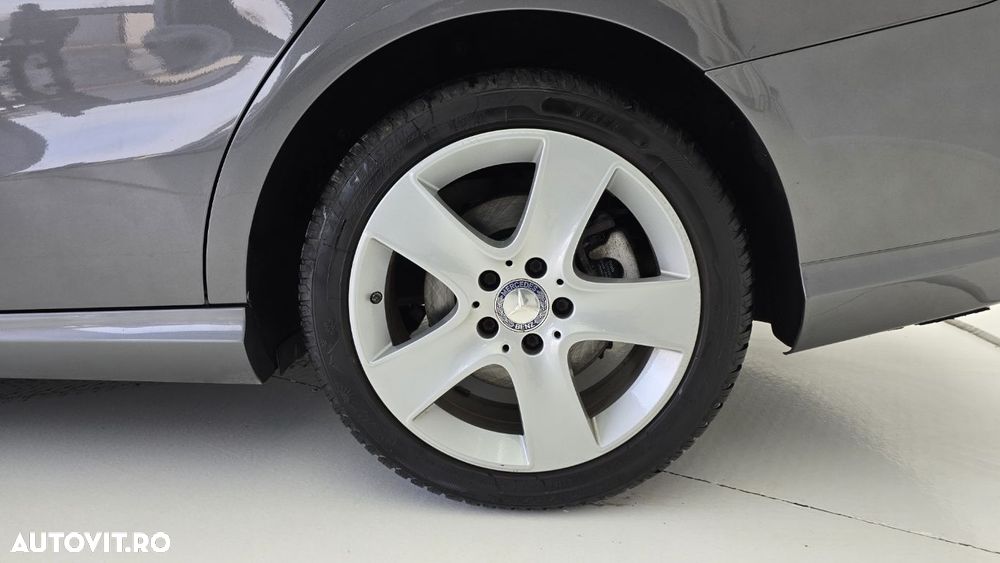 Mercedes-Benz CLA - 22