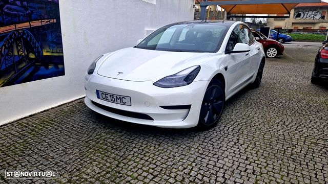 Tesla Model 3 Standard Range Plus RWD - 1