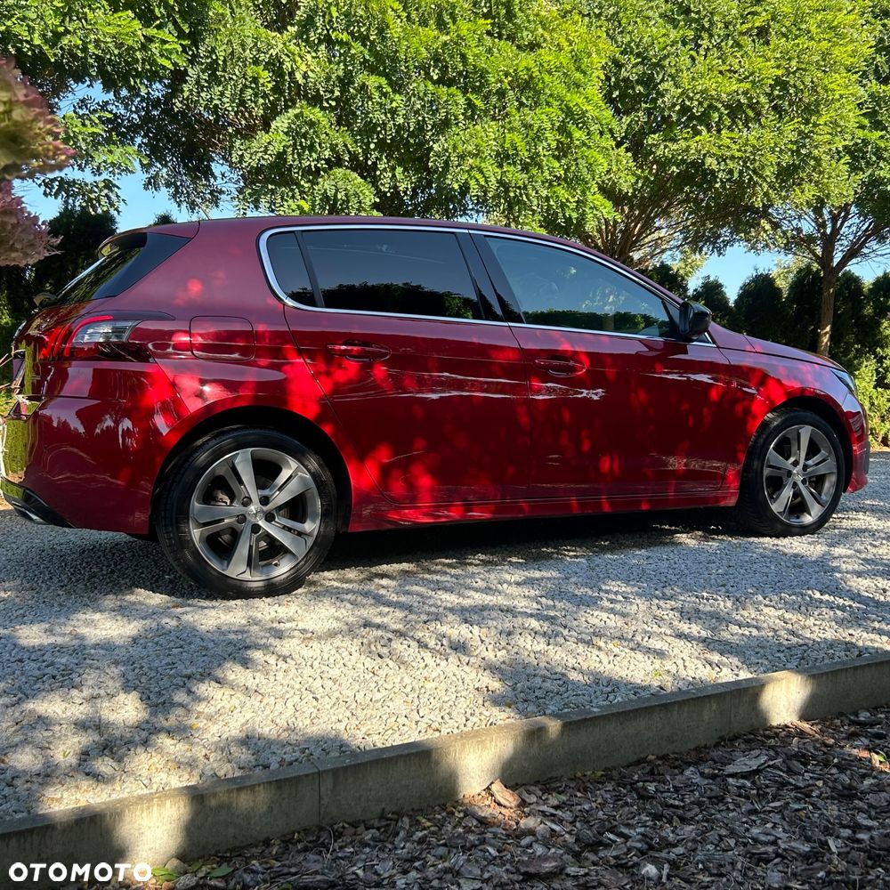 Peugeot 308 1.2 PureTech GPF GT Pack S&S EAT8 - 28