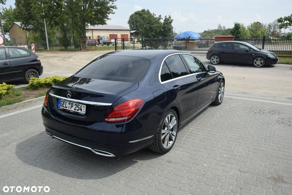 Mercedes-Benz Klasa C - 12