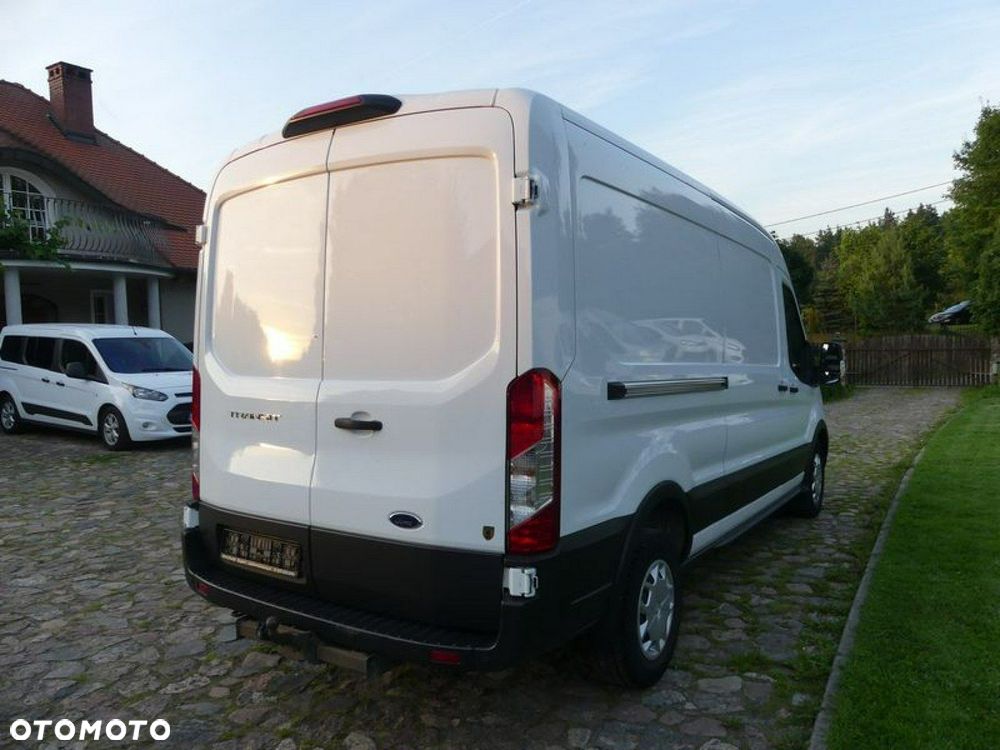 Ford Transit - 19