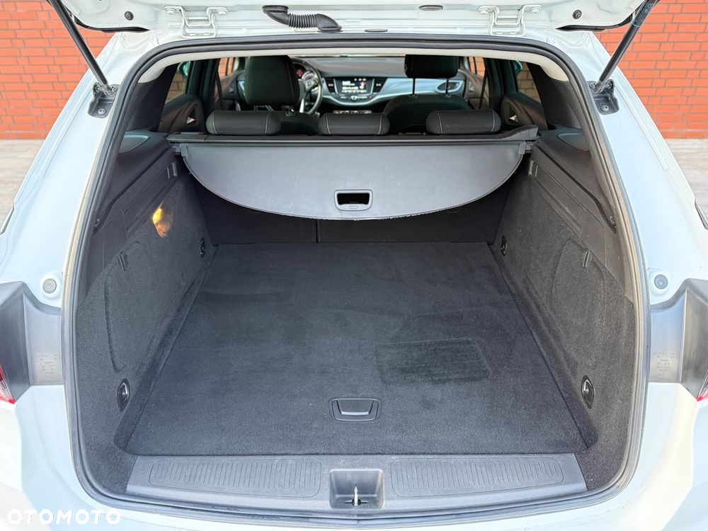 Opel Astra 1.6 D Start/Stop 120 Jahre - 16