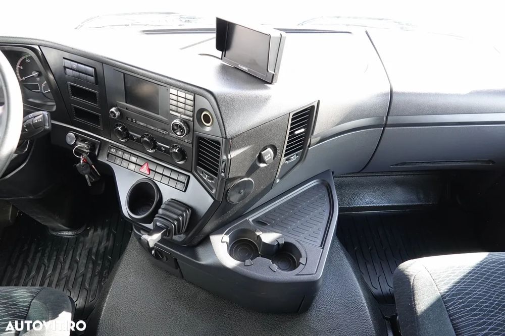 Mercedes-Benz AROCS 2636 / 6x4 / BASCULANȚĂ PE 3 FACE / MEILLER KIPER / EURO 6 / CAPACITATE DE ÎNCĂRCARE: 14.100 KG - 29