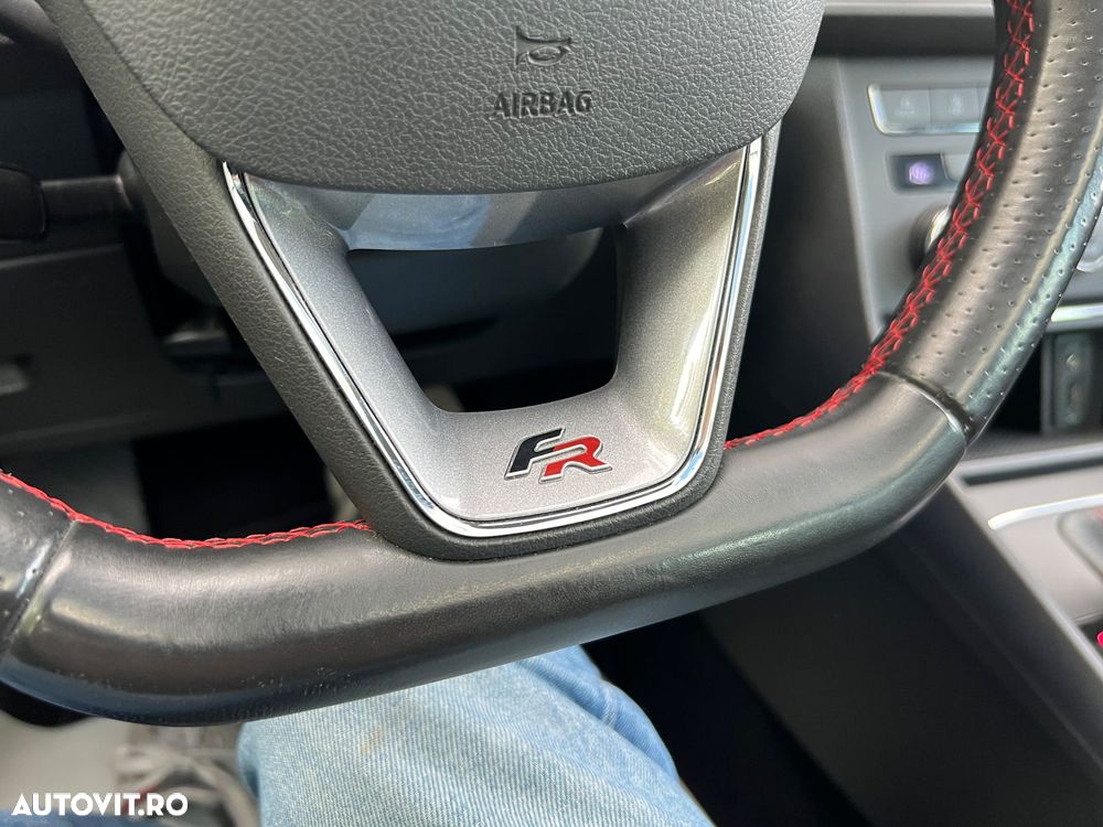 Seat Leon 2.0 TDI DPF DSG FR - 23