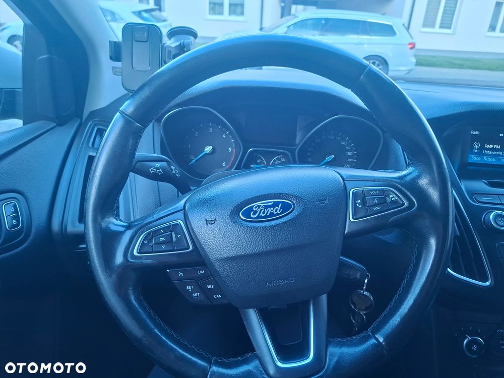 Ford Focus - 4