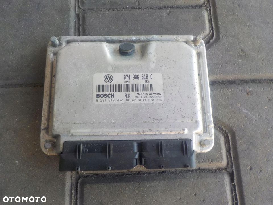 VW T4 2.5 TDI KOMPUTER STEROWNIK 074906018C - 1