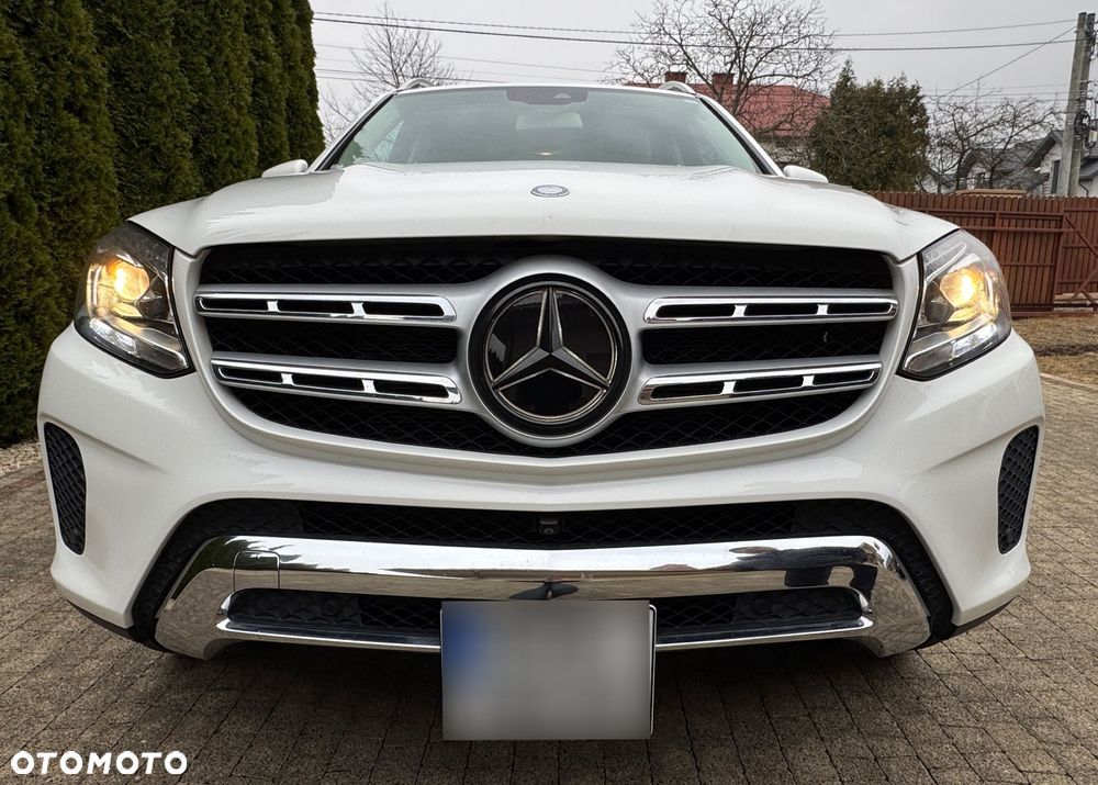 Mercedes-Benz GLS - 25