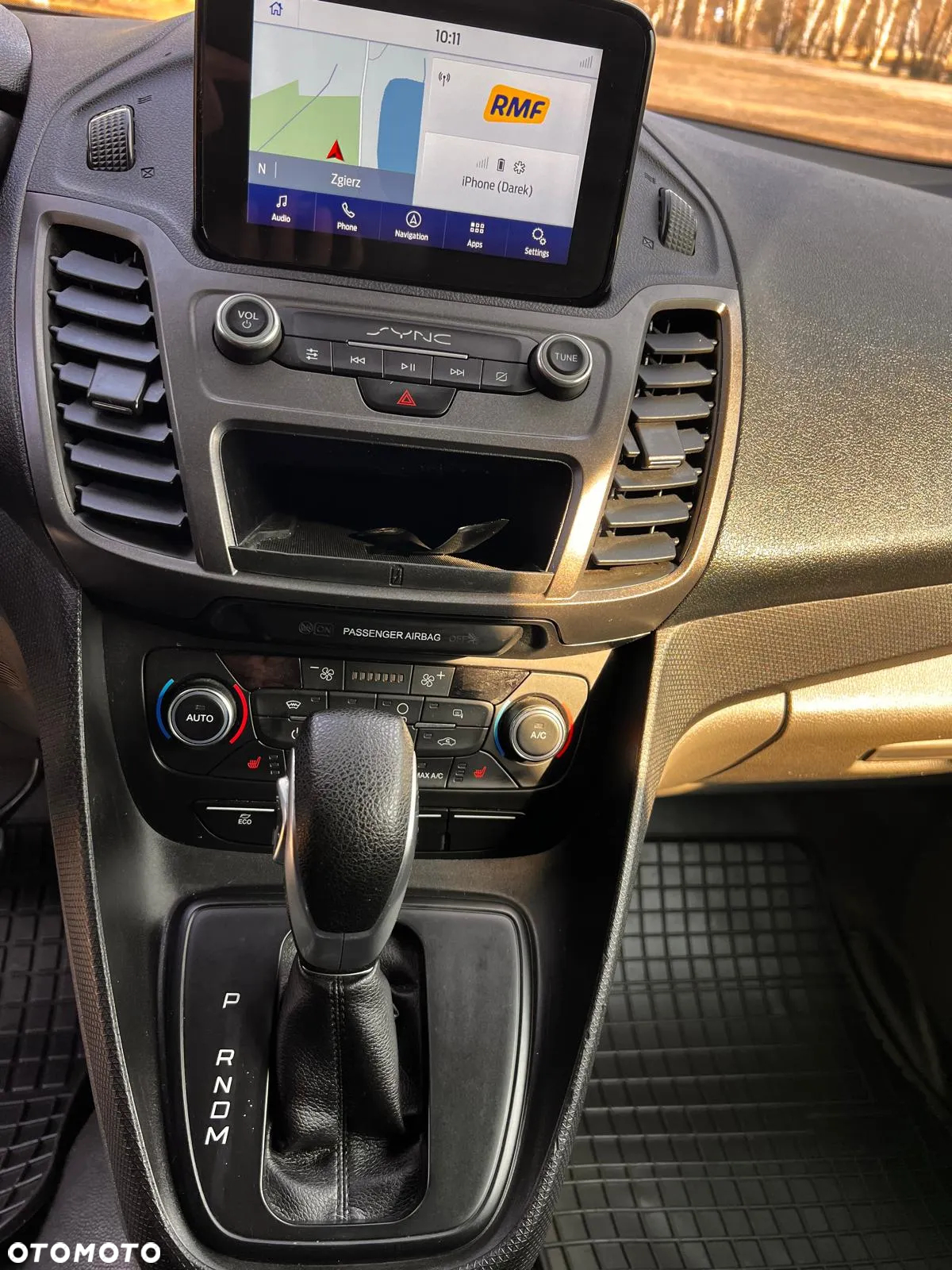 Ford TRANSIT CONNECT - 12