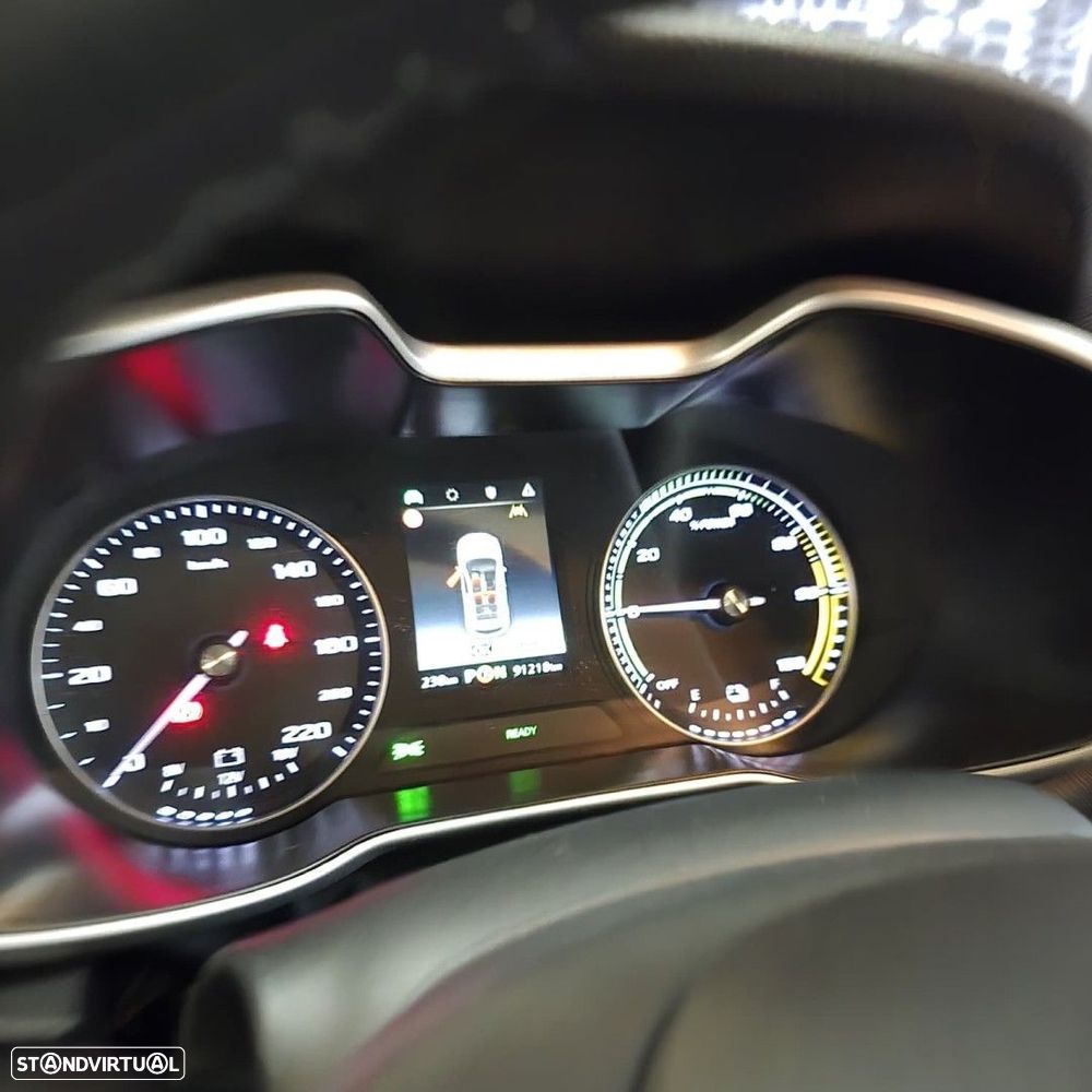 MG ZS EV 44.5 kWh Luxury - 17