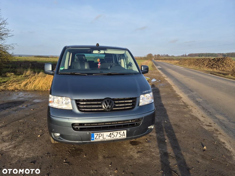 Volkswagen Multivan - 7