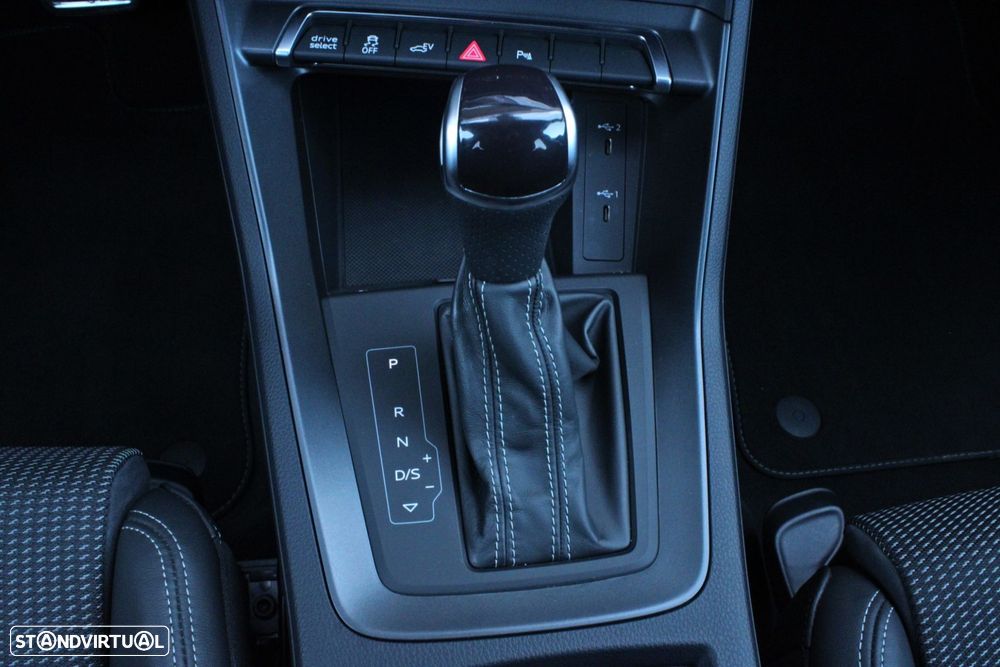 Audi Q3 Sportback 45 TFSIe S line S tronic - 16