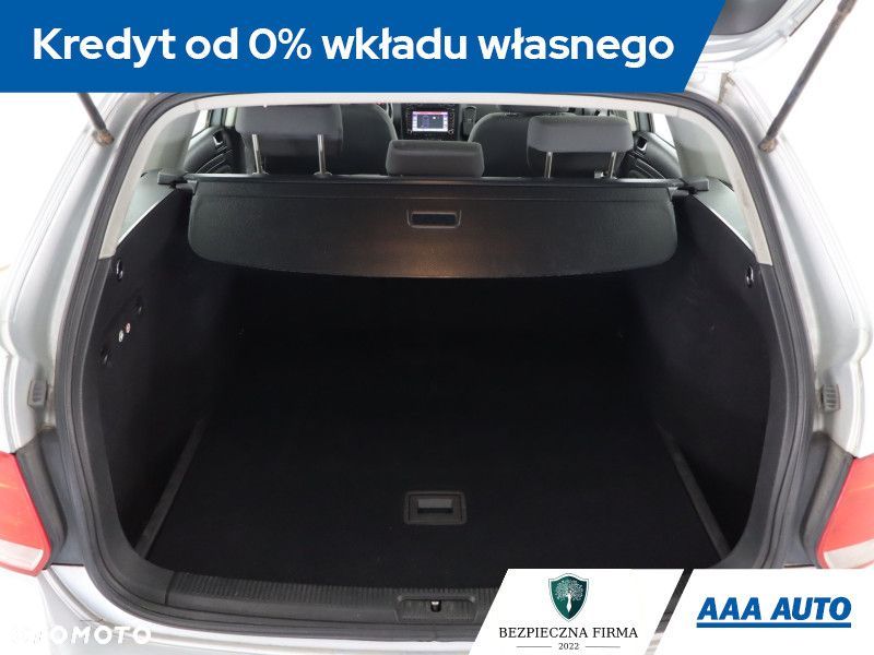 Volkswagen Golf Variant - 14