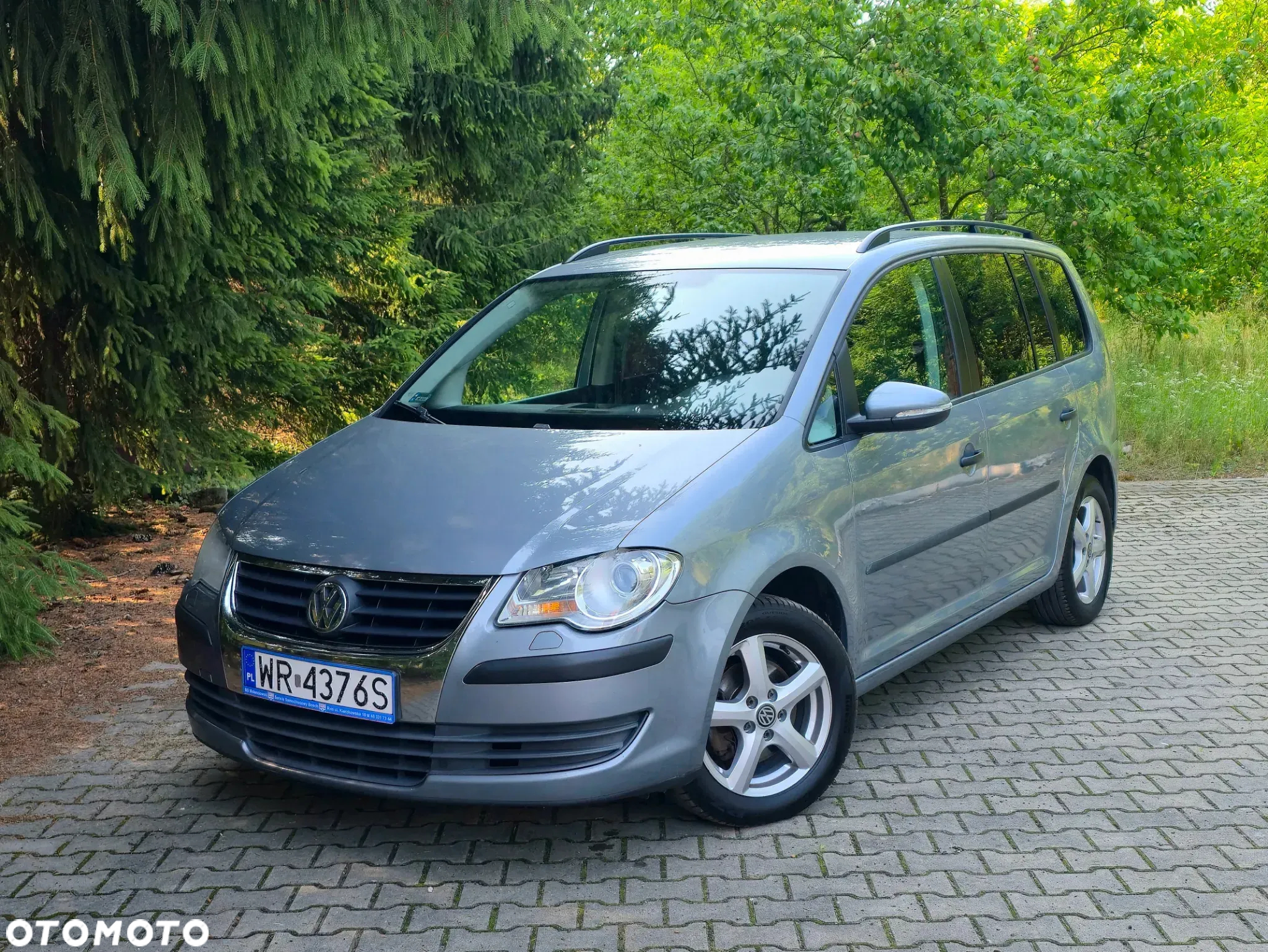 Volkswagen Touran 1.9 TDI Conceptline DSG - 14