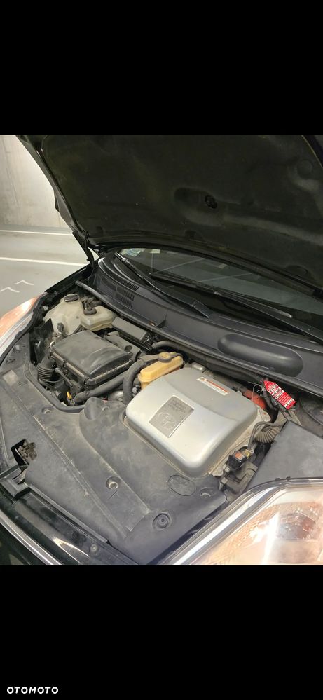 Toyota Prius 1.5 VVT-i Prestige - 6