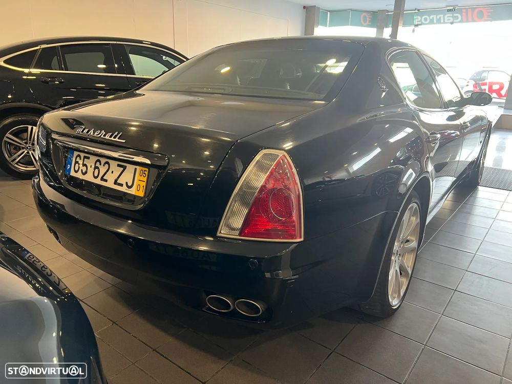 Maserati Quattroporte 4.2 V8 Aut. - 6