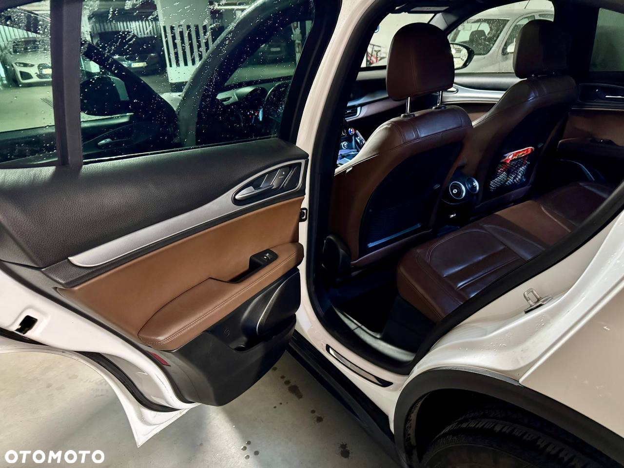 Alfa Romeo Stelvio 2.0 Turbo TI Q4 - 24