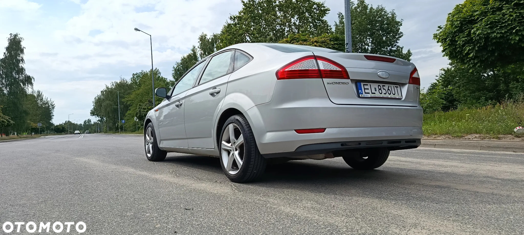 Ford Mondeo 1.8 TDCi Ambiente - 18