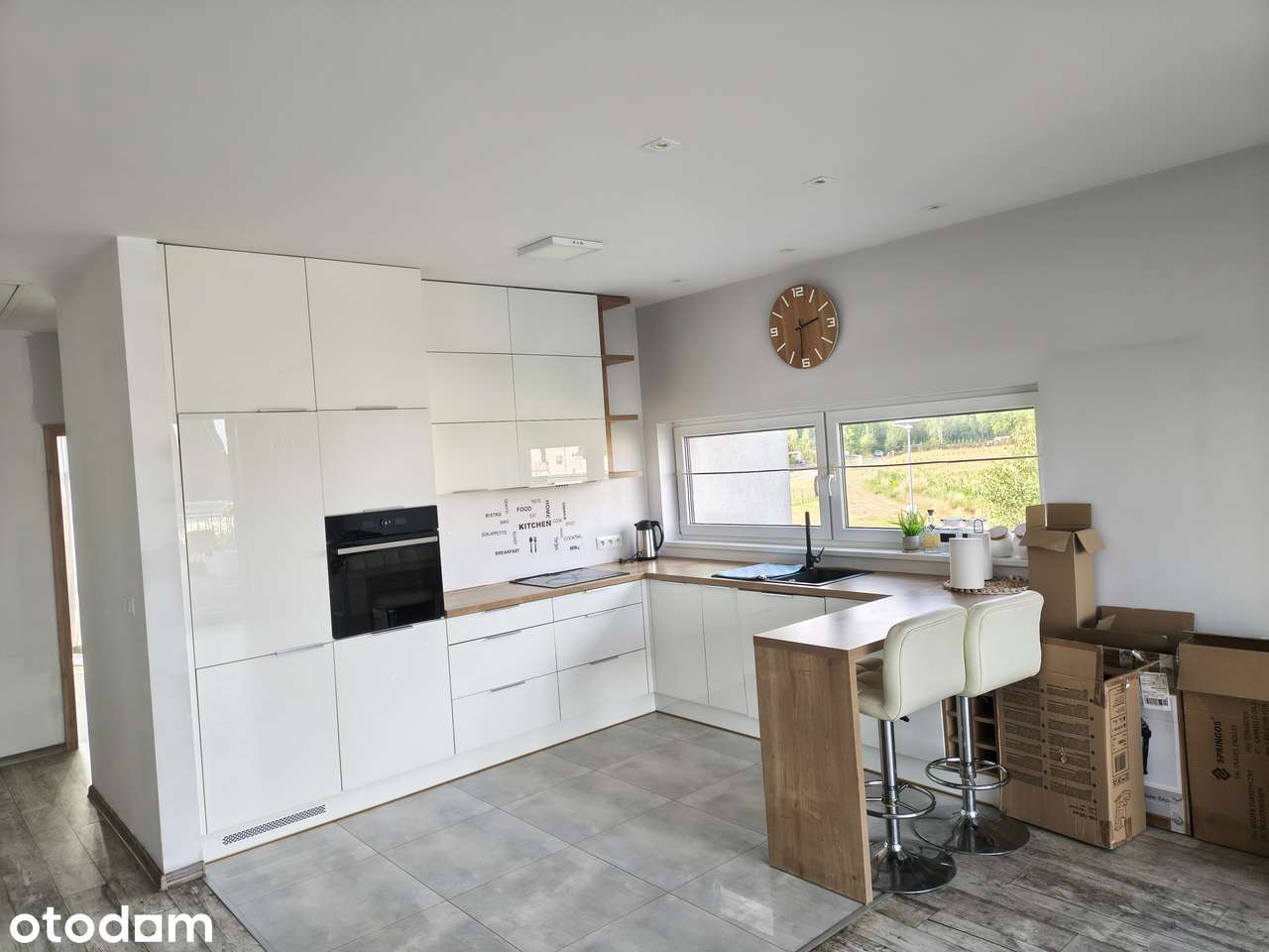Mieszkanie z tarasem 25m², garażem i poddaszem – Chmielowice, Opole