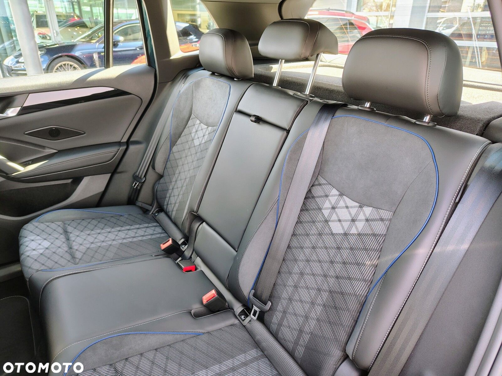 Volkswagen Tiguan - 23