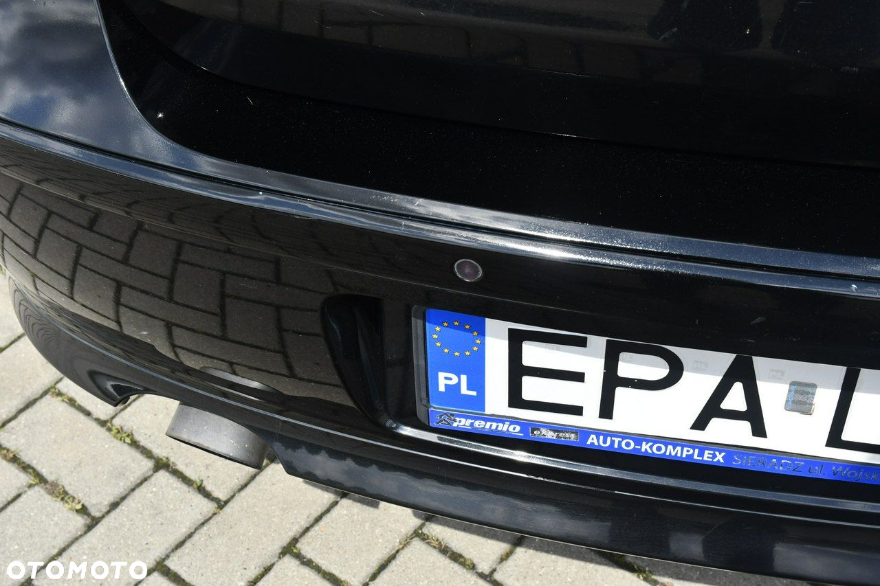 BMW Seria 1 - 12