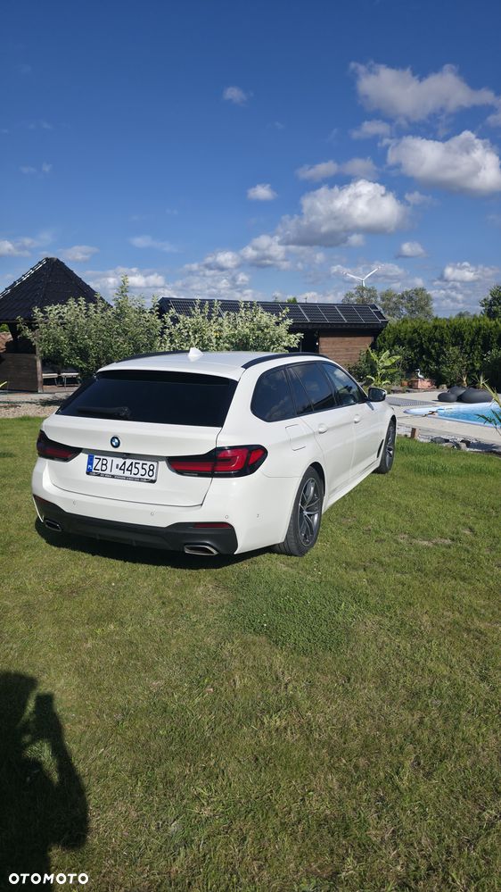 BMW Seria 5 520d xDrive mHEV M Sport sport - 6