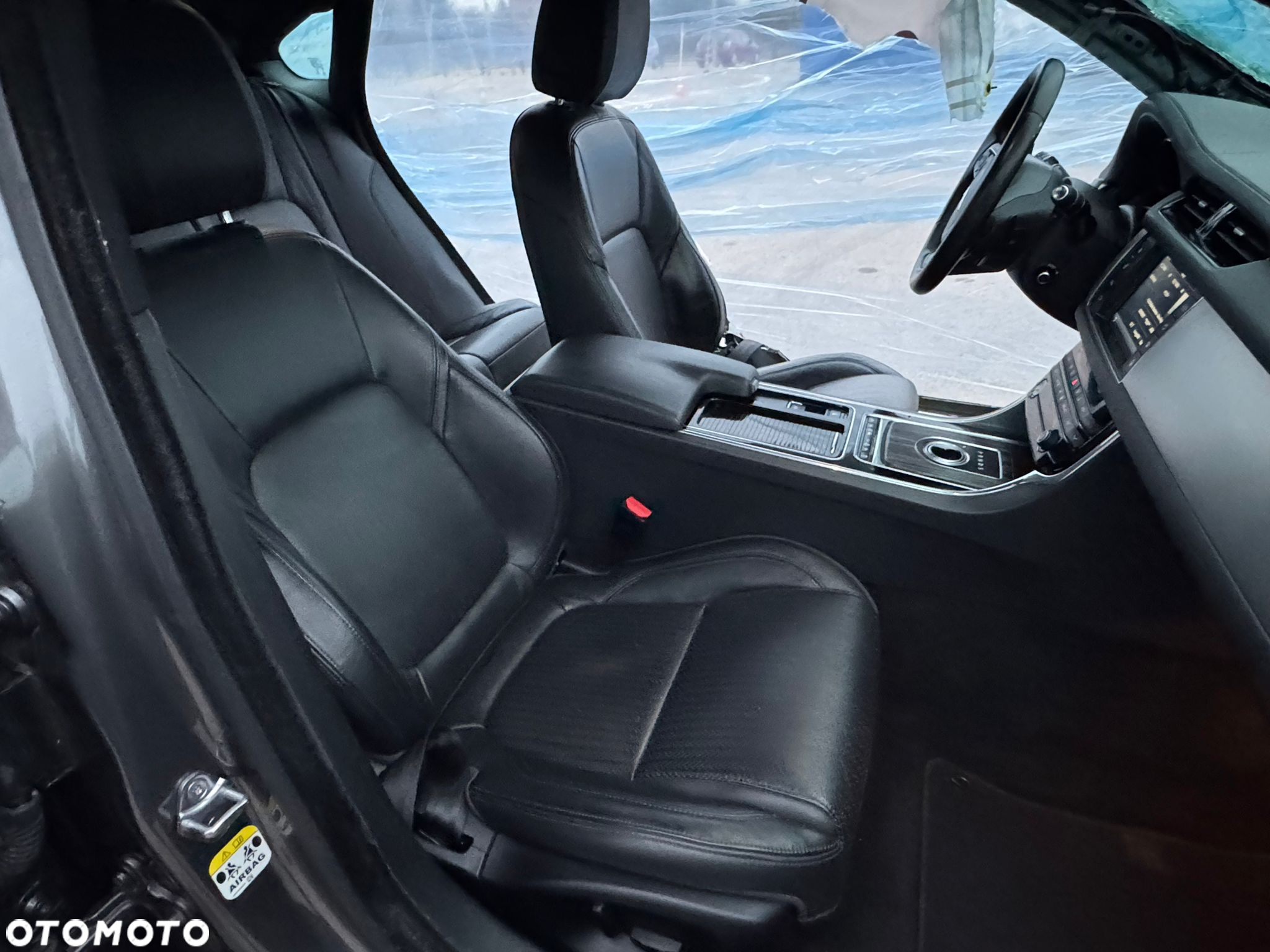 Jaguar XF E-Performance Prestige - 14