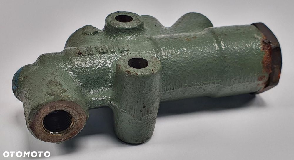 KOREKTOR SIŁY HAMOWANIA TOYOTA MR2 II SW20 2.0 16V - 2