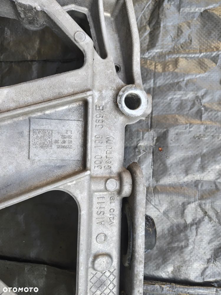Vw Passat B8 LIFT  wózek sanki zawieszenie przód  3Q0199369E - 2