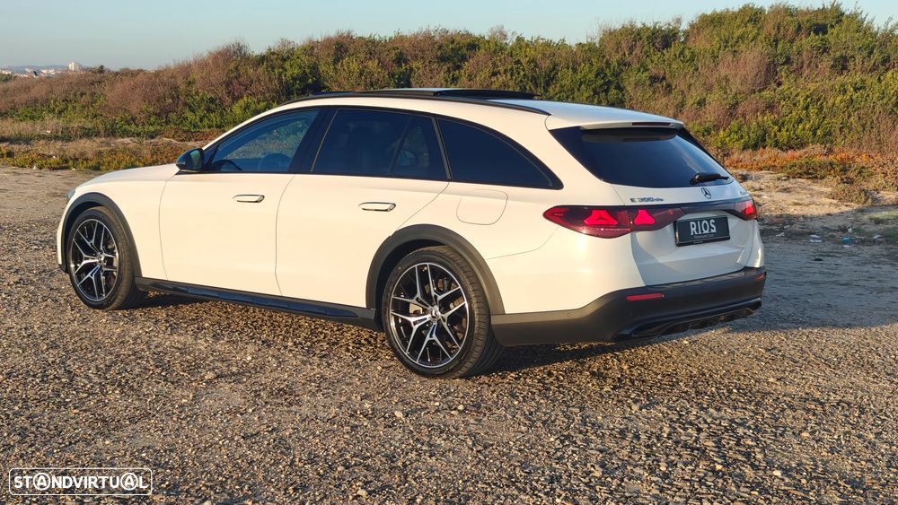 Mercedes-Benz E 300 de 4Matic All-Terrain - 38