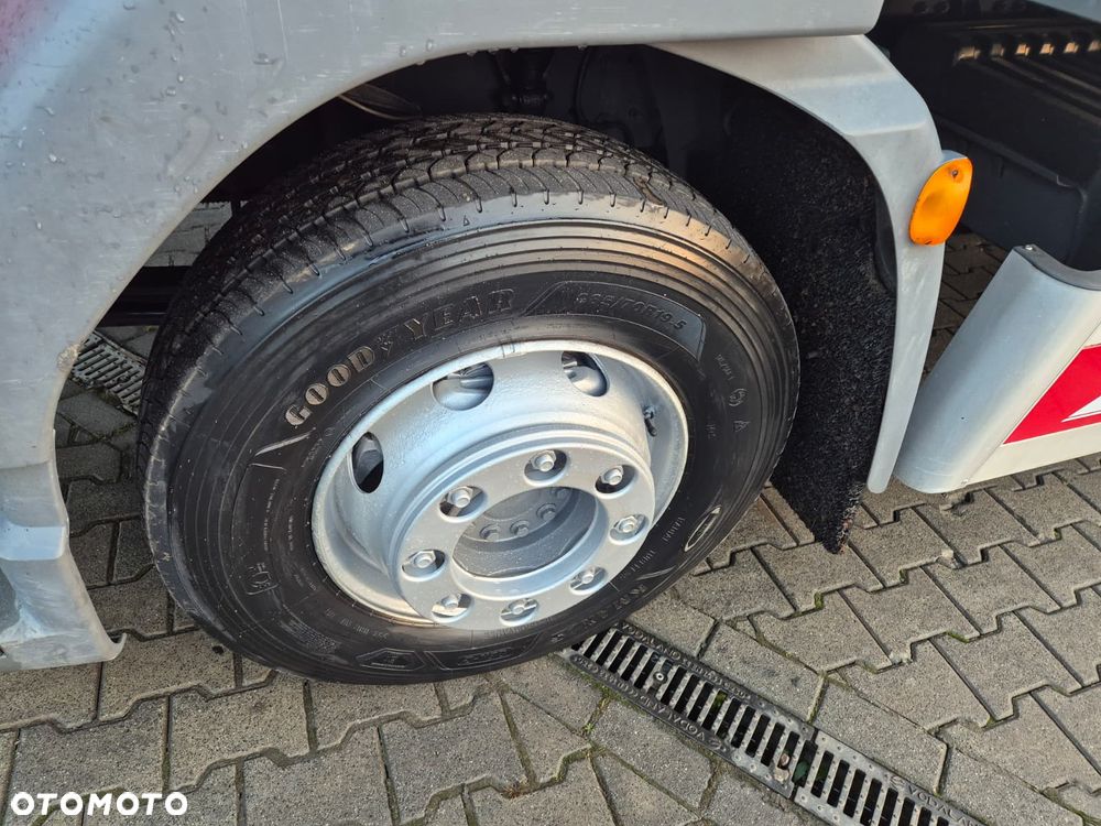 DAF LF250 I / CHŁODNIA / HULSTEINS / WINDA 1500KG / EURO 6  / NISKI PRZEBIEG / BEZWYPADKOWY / MODEL 2017 / EURO 6 / 20 EUROPALET - 11