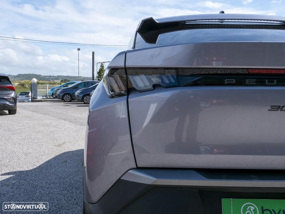 Peugeot E-3008 73 kWh GT - 12