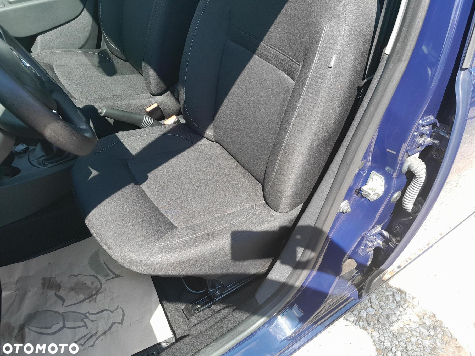 Dacia Logan 1.0 SCe Open - 12