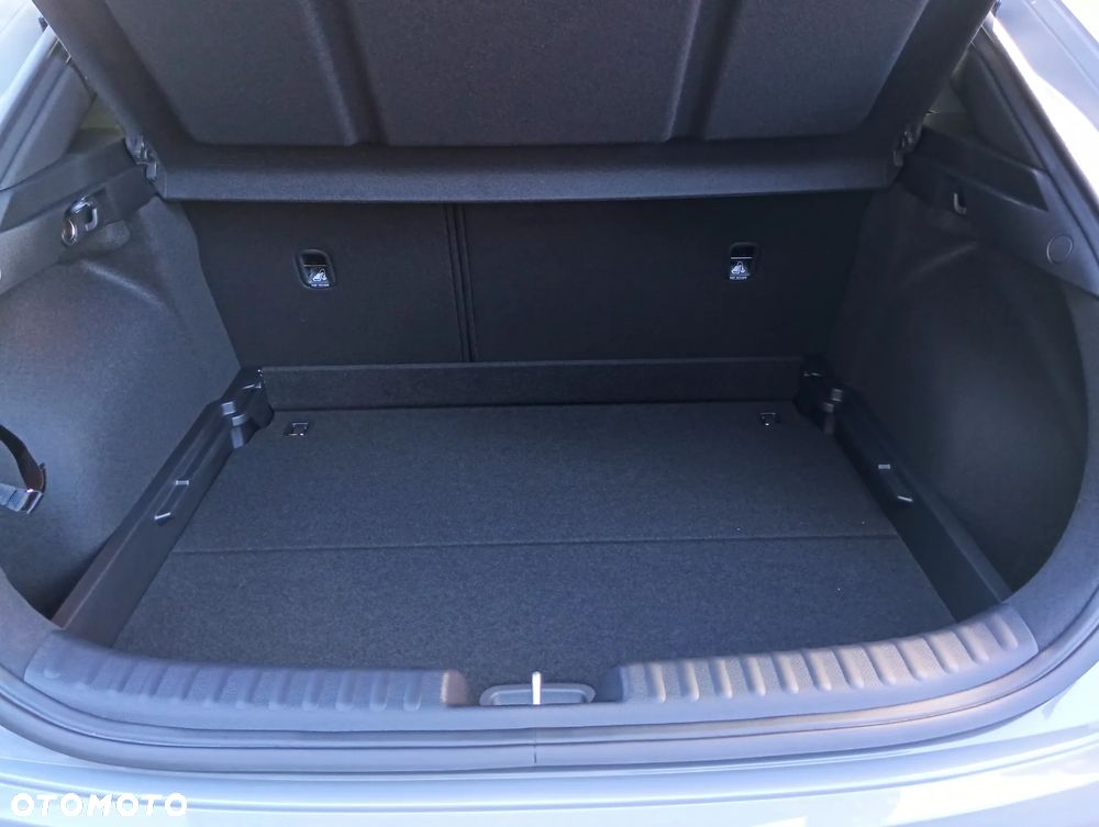 Kia XCeed 1.6 T-GDI Tribute DCT - 9