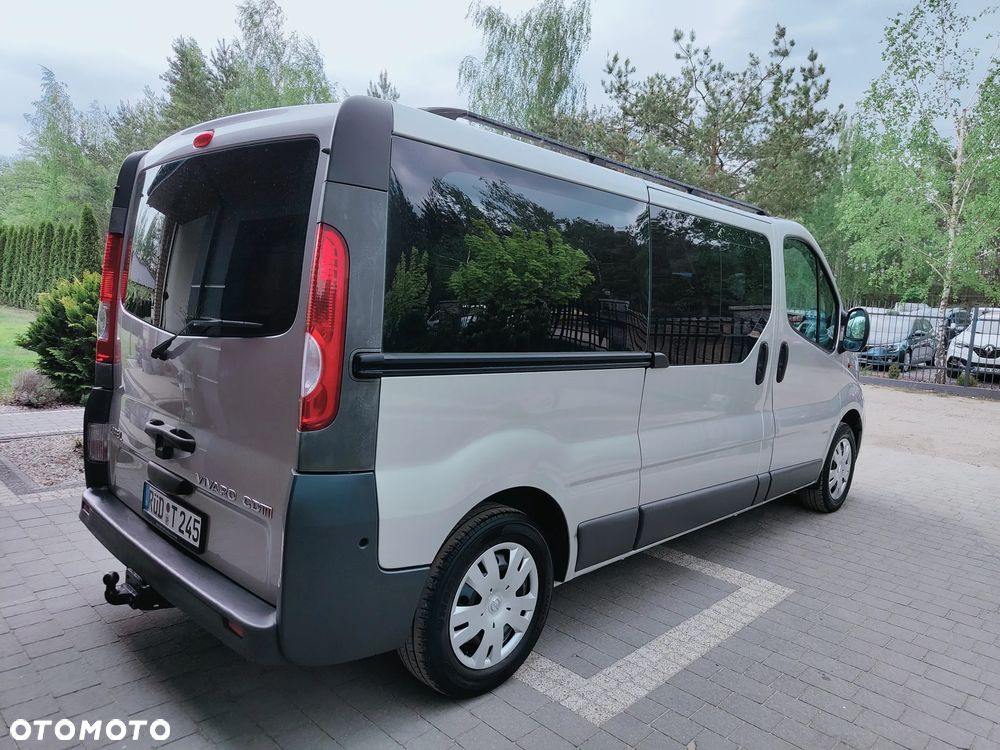 Opel Vivaro L2H1 2.9t - 4