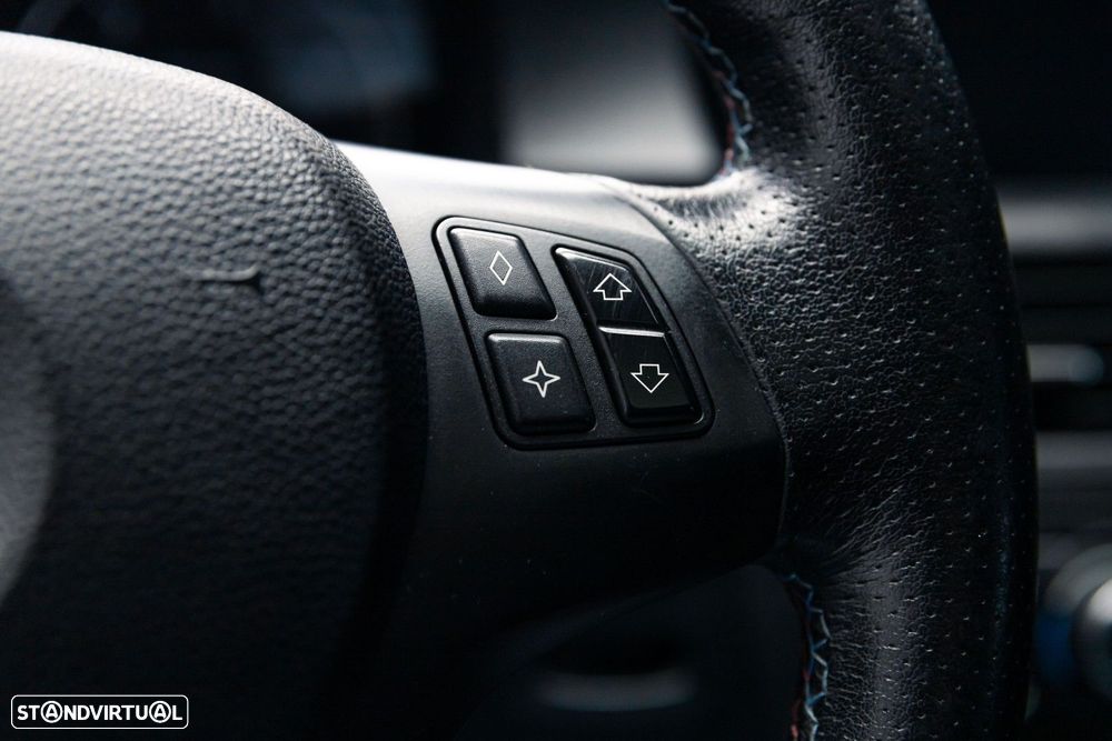 BMW 320 d Coupe - 24