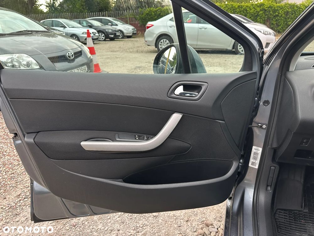 Peugeot 308 - 10