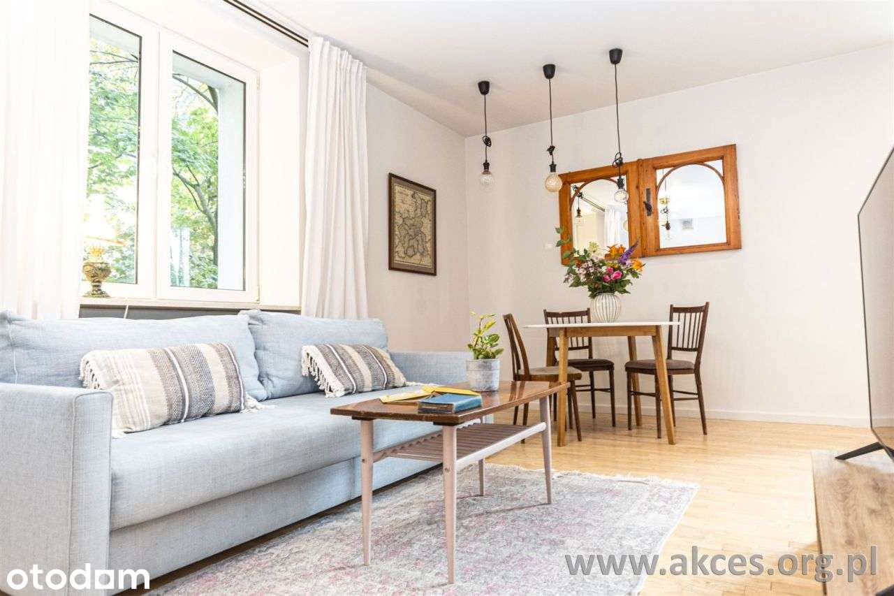 Saska Kępa -55m2, 2 pokoje, kamienica