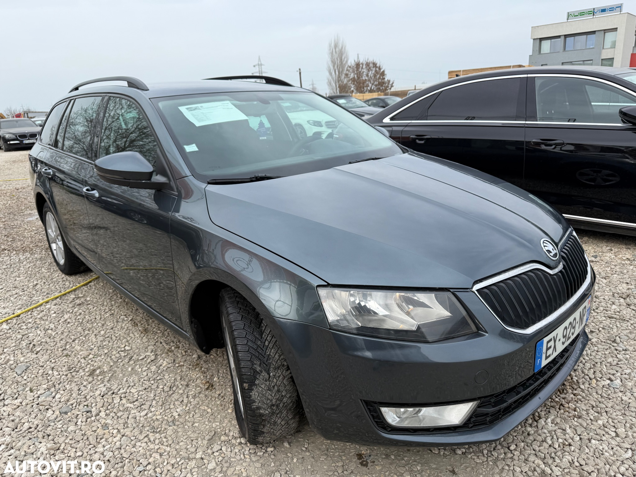 Skoda Octavia Combi Diesel 2.0 TDI DSG Style - 23